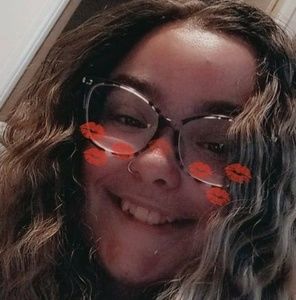 Meet your Posher, Ashleigh